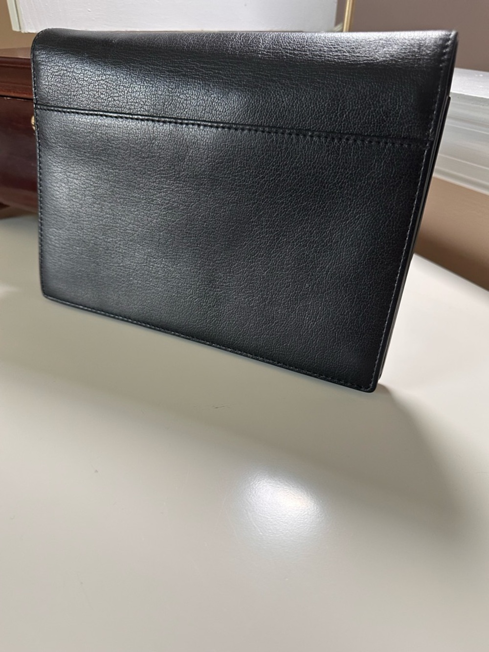 Vintage Gucci Black Leather Two-Way Clutch with Silver Hardware - Picture 8 of 10